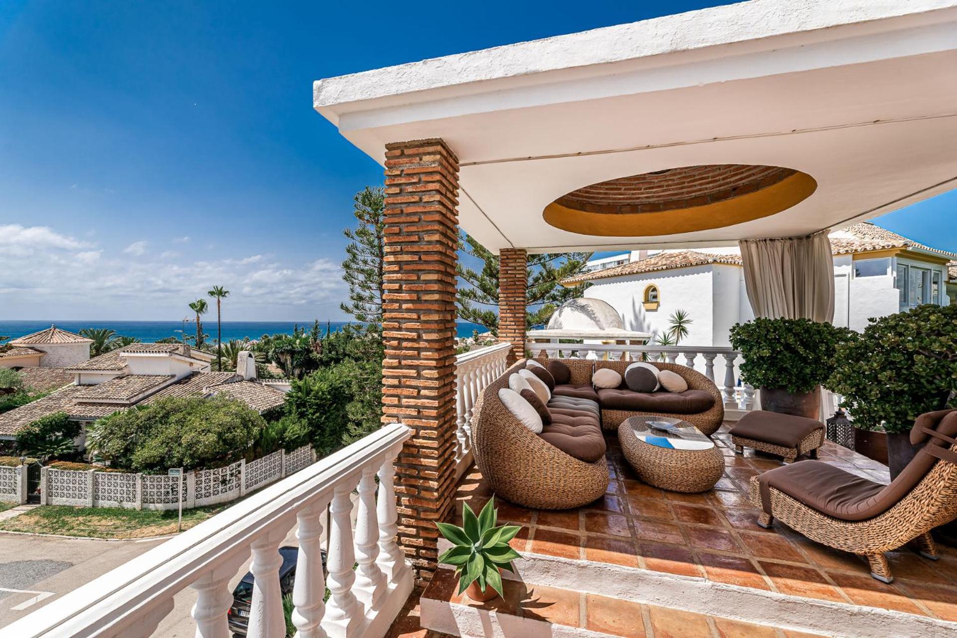 El Rosario Sunny Terrace In By Costarentals - Ref M6 * Marbella