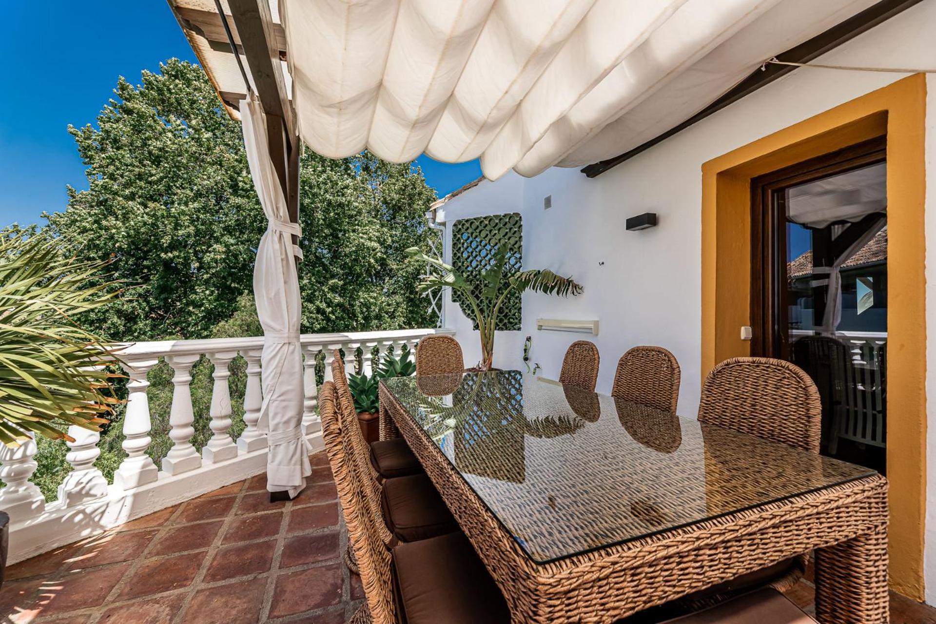 El Rosario Sunny Terrace In By Costarentals - Ref M6 * Marbella