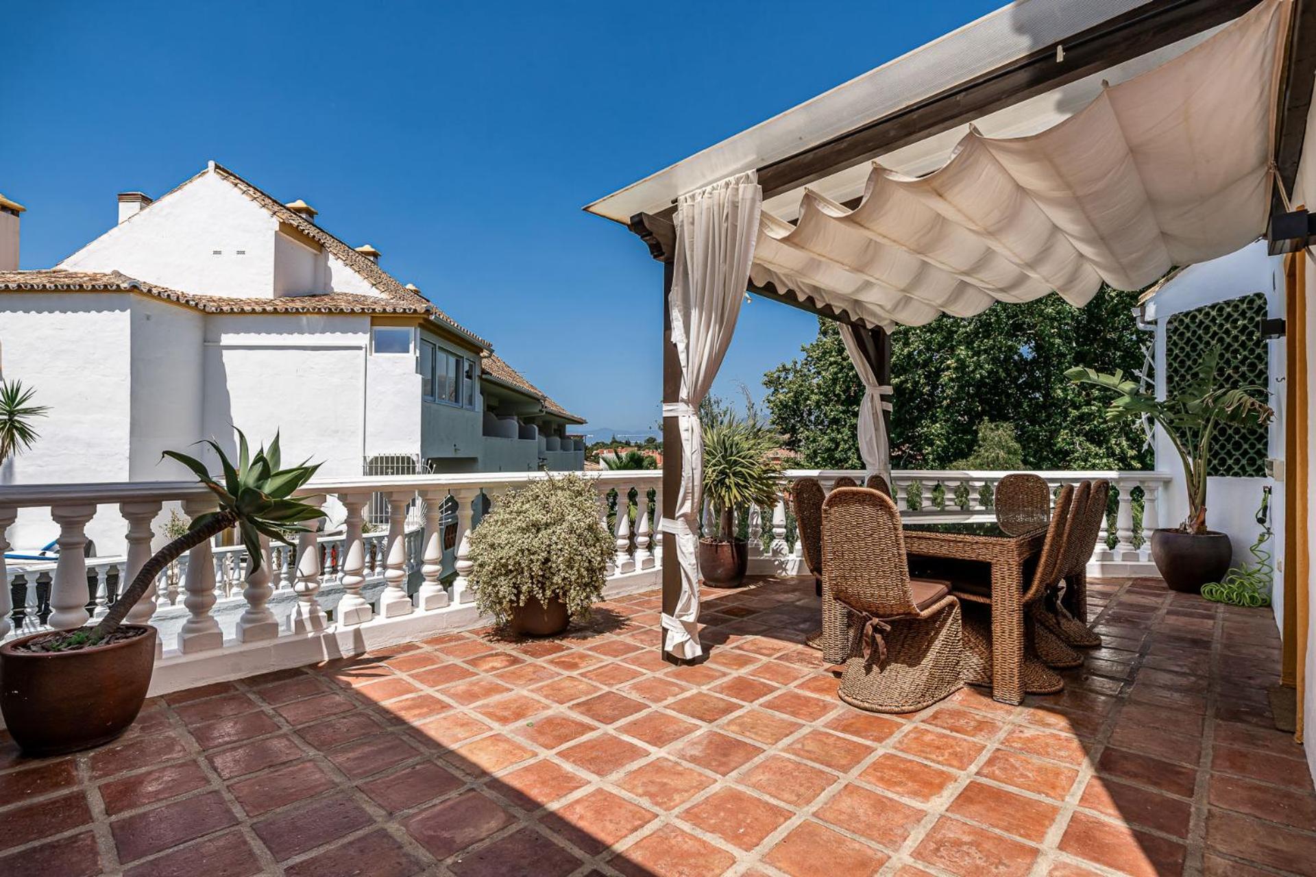 El Rosario Sunny Terrace In By Costarentals - Ref M6 Apartment