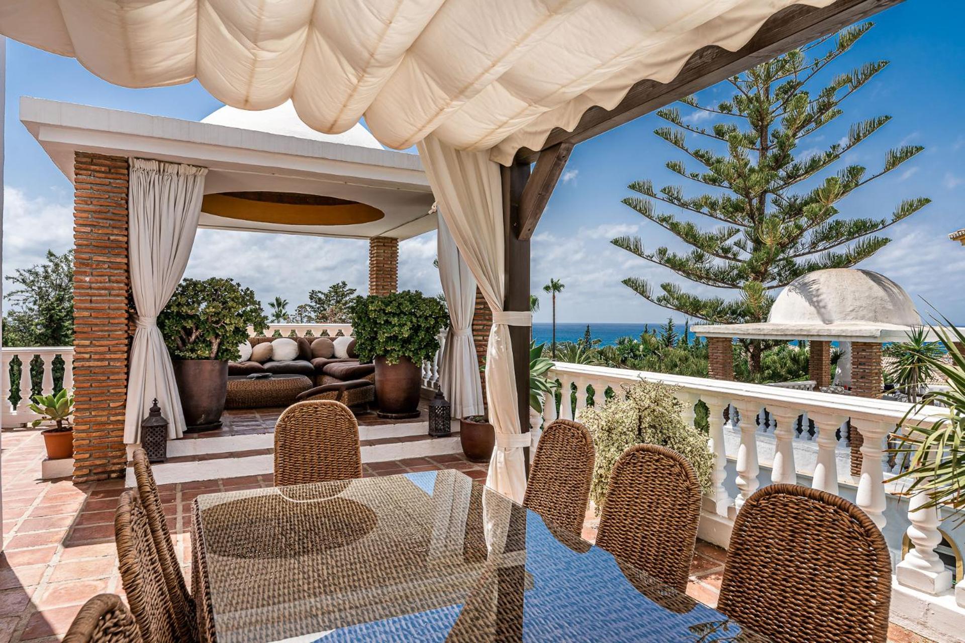 El Rosario Sunny Terrace In By Costarentals - Ref M6 *